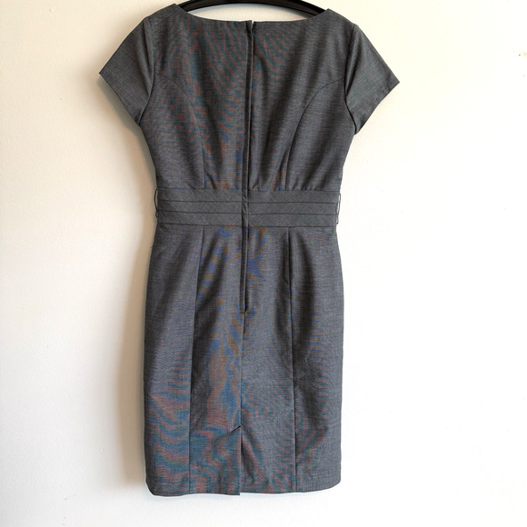 H&M Women’s Short Sleeve Gray Knee Length Dress Sz 8 Dainty Career Lined Office - Picture 2 of 9